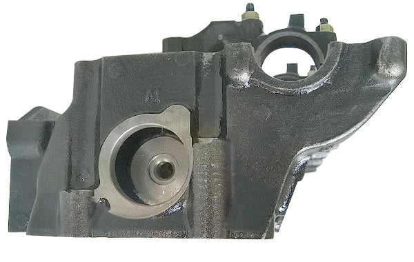 For Sale 4HG1 Diesel Engine Cylinder Head for NRP/NQR/NPS 4HG1 Cylinder Head