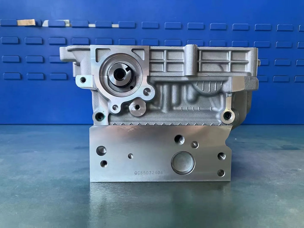 Inline Four-cylinder Turbocharged Car diesel Engine Cylinder Head Assembly AHH/DW10 1.9D for Citroen Jumpy III Bus