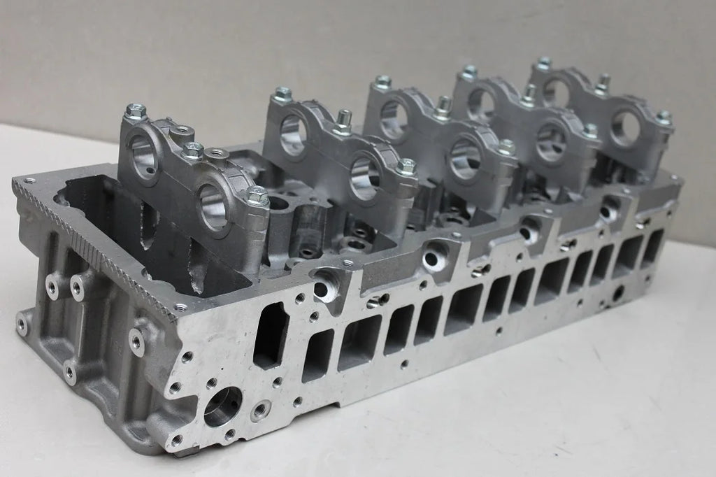 For Sale Auto Engine 4M42 Cylinder Head Assy (908516) for 4M42 Cylinder Head