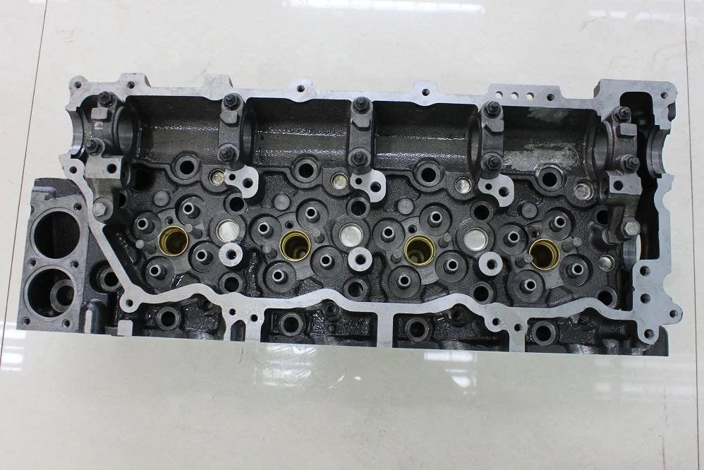 New Goldmax 4HK1 Diesel Engine Cylinder Head Cast Iron 2.3L 2254cc for Isuzu Pickup Truck 1990-1995