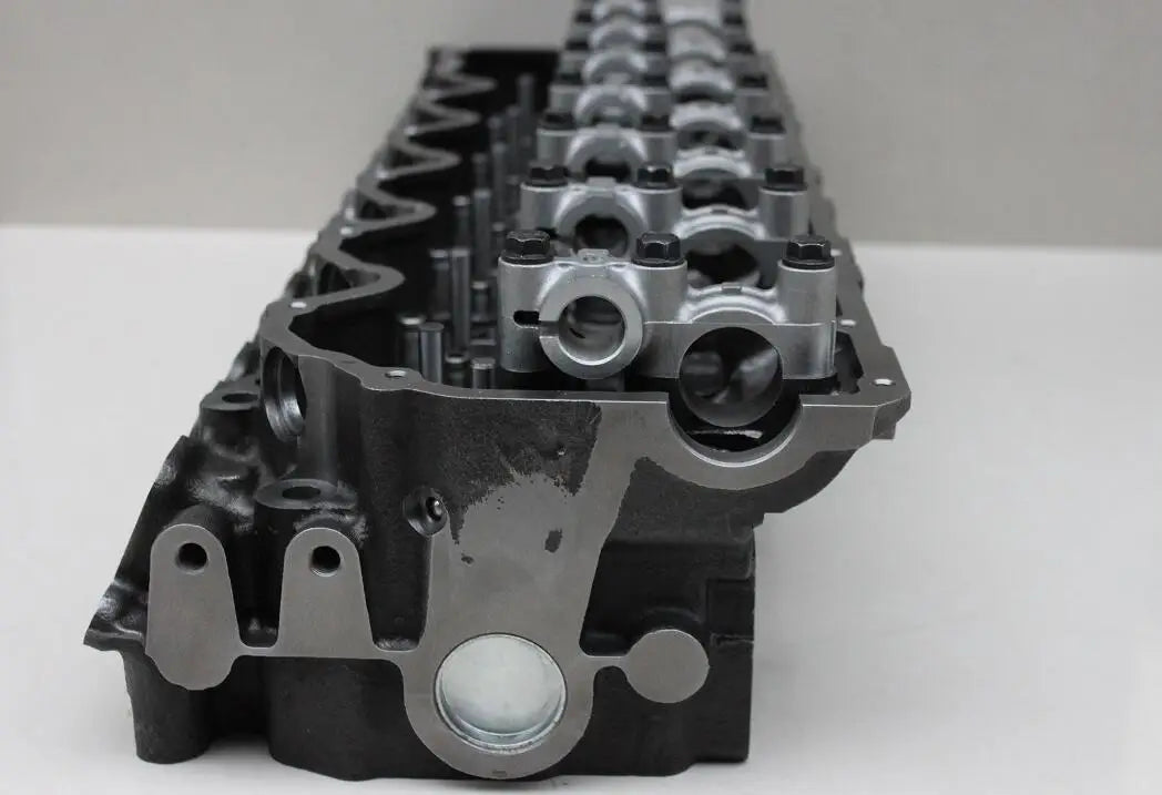 High Quality 1HD Engine Cylinder Head for Land Cruiser 1HD-T 1HDT 1HD-FTE Cylinder Head