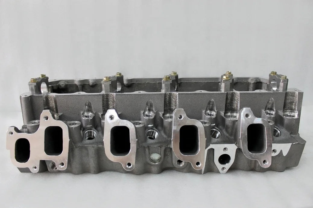 For Sale 1KZ-T 1KZ-TE Cylinder Head for Hilux Land Cruiser Engine 1KZ-TE Cylinder Head