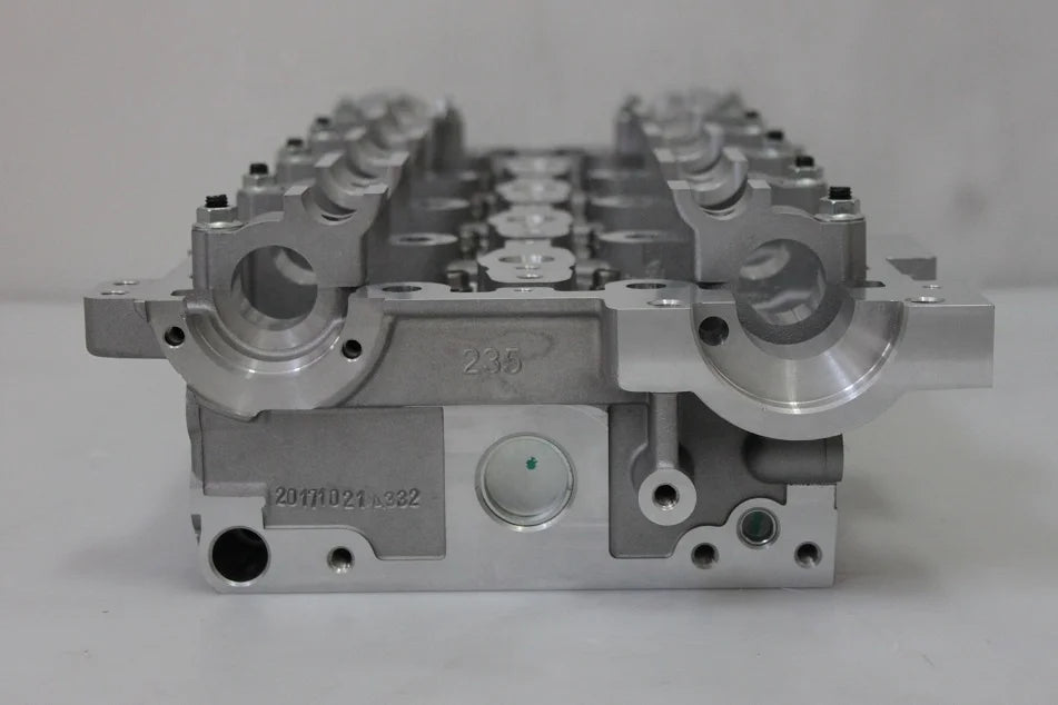 Factory Price and Brand New J3 Engine Cylinder Head for KIA J3 Cylinder Head
