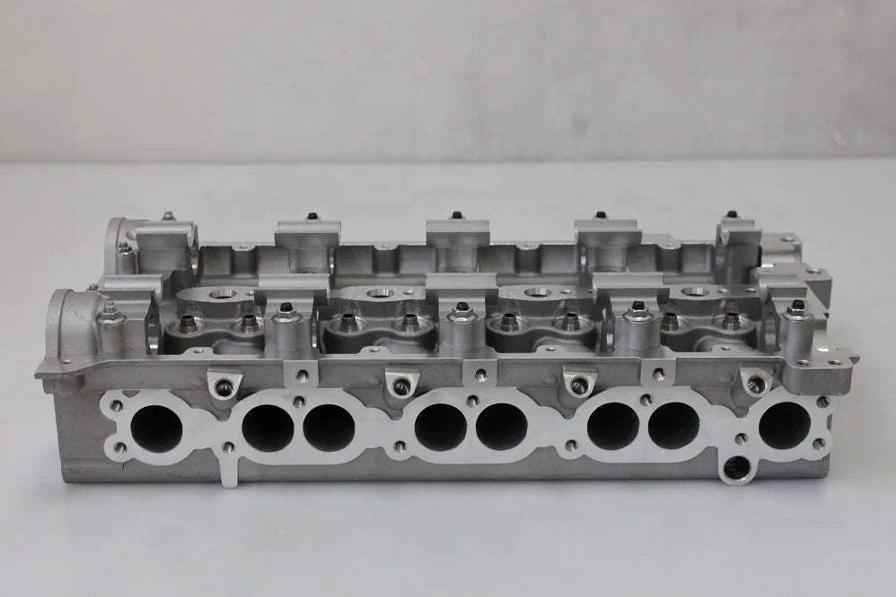 Factory Price and Brand New J3 Engine Cylinder Head for KIA J3 Cylinder Head