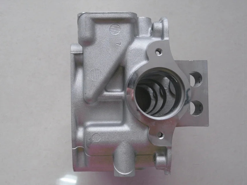 Brand New Motor Engine Cylinder Head F8C F8CV for DEAWOO TICO MATIZ Cylinder Head