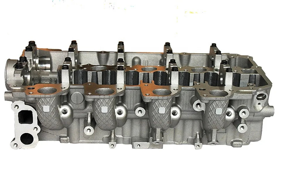High Performance 4D56U 16Valve Cylinder Head for L200 Engine 4D56U Cylinder Head