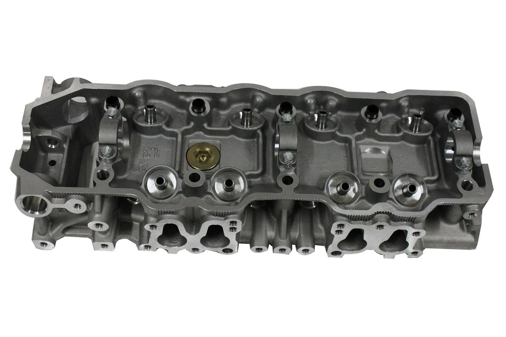 China High Quality 22RE 22REC Cylinder Head for Land-Cruiser Engine 22R Cylinder Head