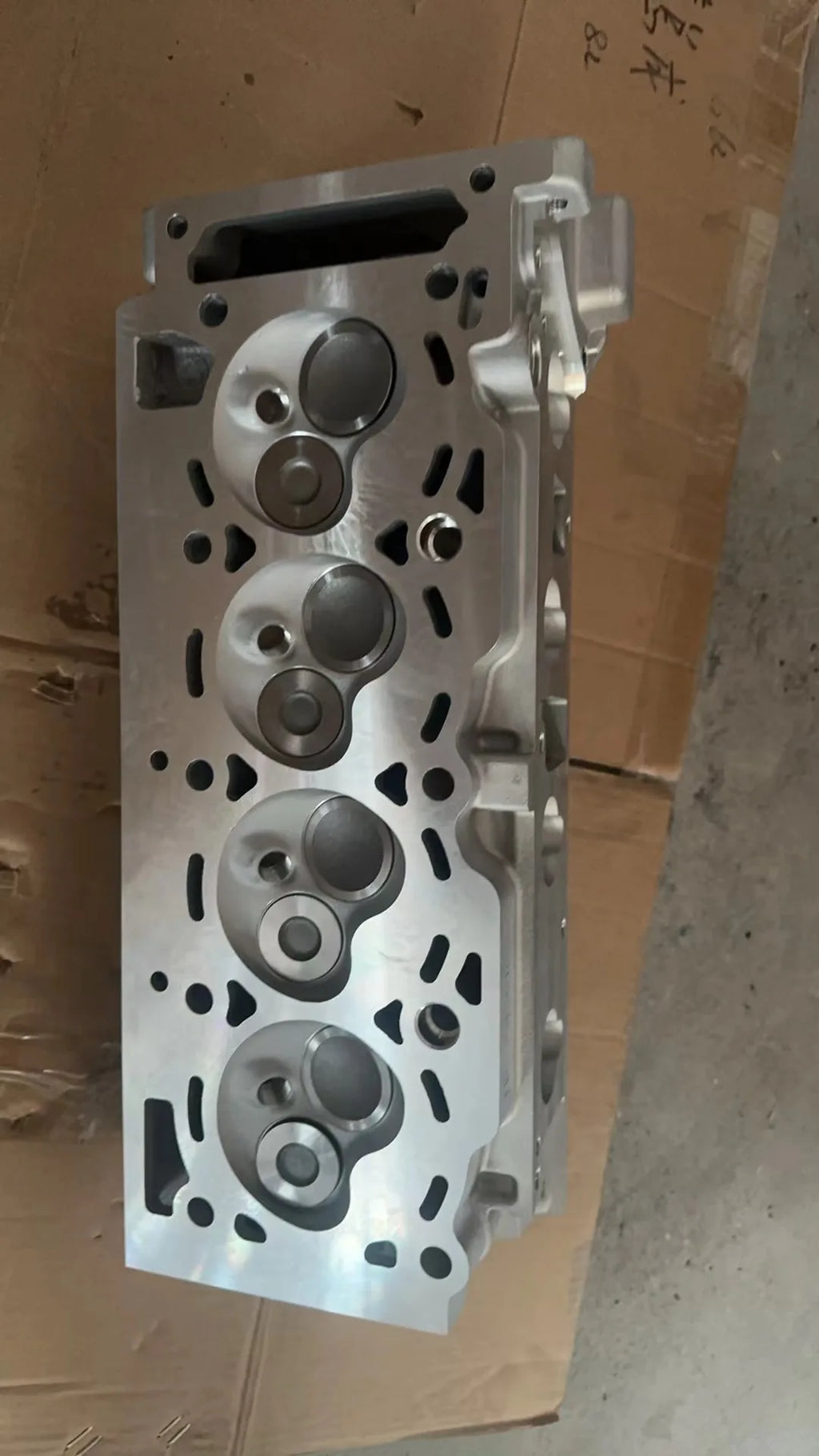 For Ford ZETEC 1.6L  Complete Cylinder Head Assembly