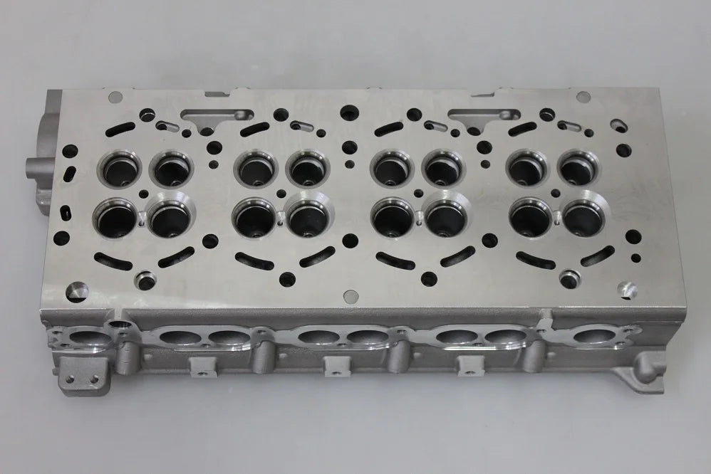 Factory Price and Brand New J3 Engine Cylinder Head for KIA J3 Cylinder Head