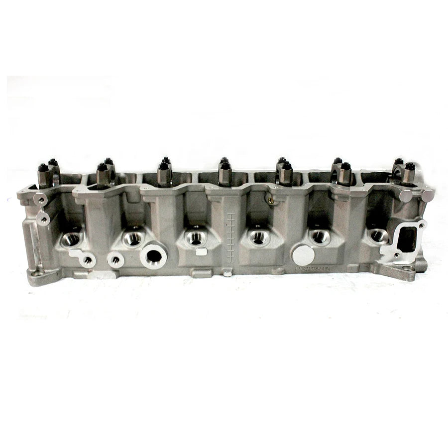 Hot Sale  New RD28 RD28-T Engine Cylinder Head for Patrol Engine Cylinder Head