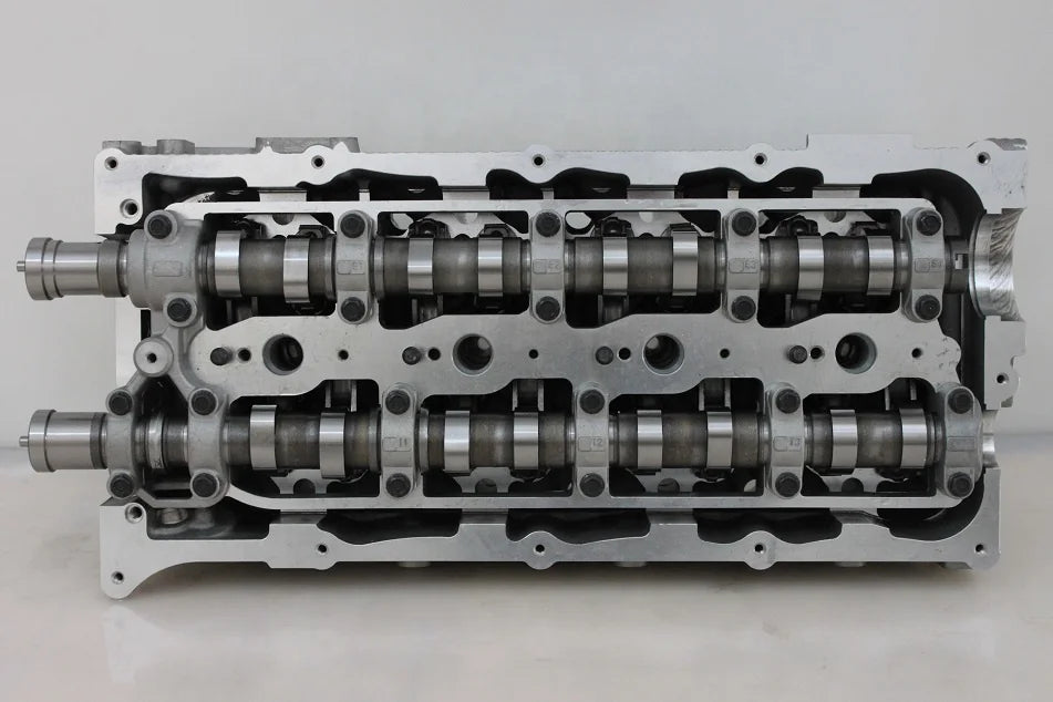 Brand New 16V D4CB Complete Cylinder Head 908753 for HYUNDAI 2.5TCI STAREX SORENTO Engine D4CB Cylinder Head