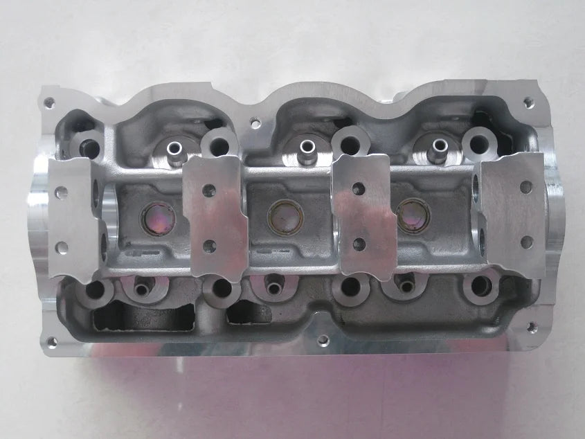 New F8C F8CV Cylinder Head for Daewoo Tico Matiz Engine for Car Model Aluminium Material