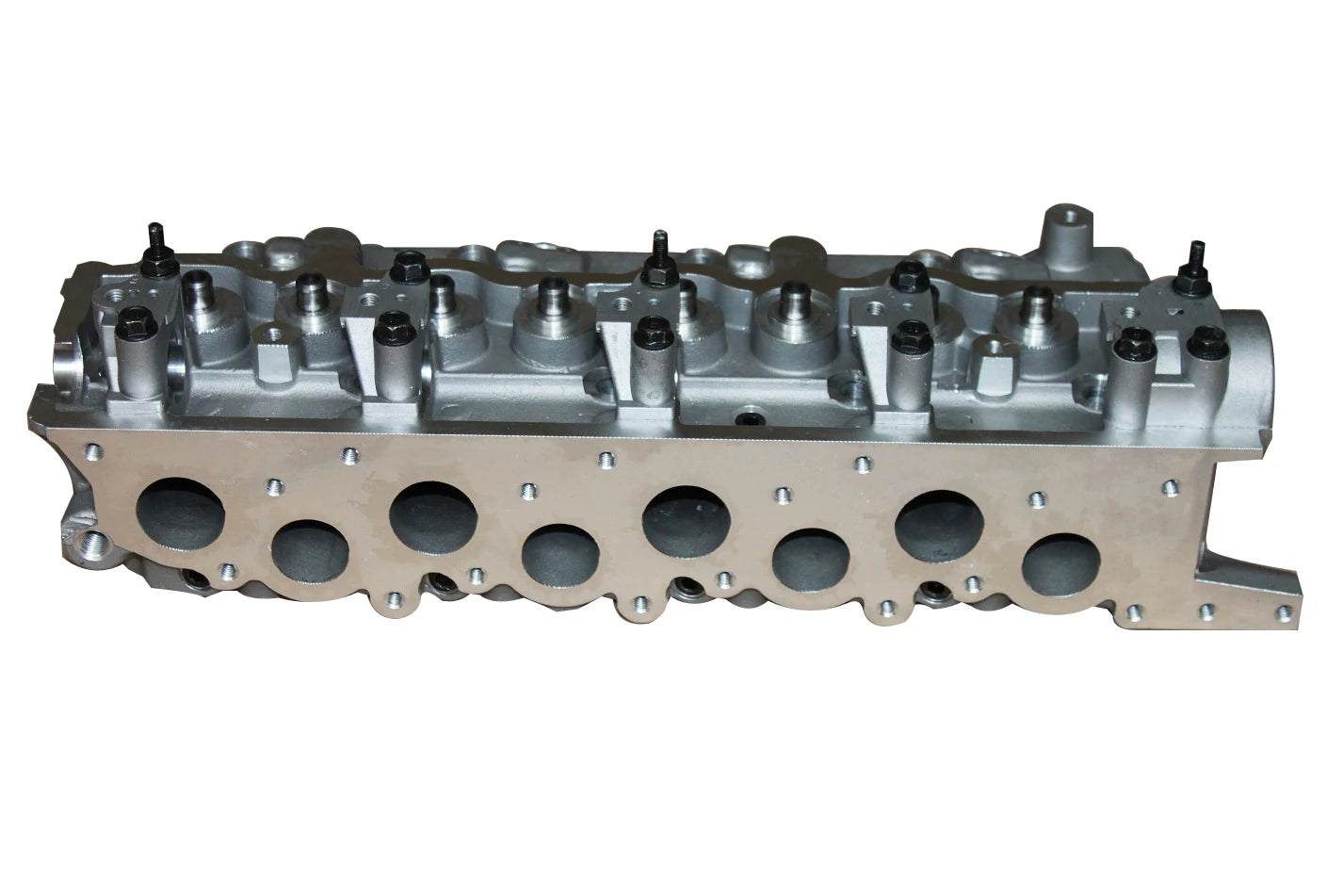 Brand New H100 Engine Cylinder Head 4D55 / 4D56 / D4BA / D4CB / D4BB Cylinder Head